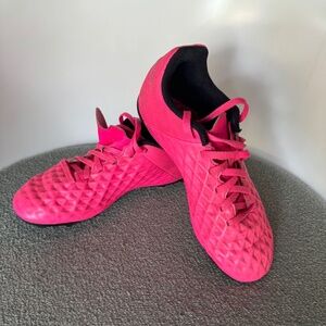 Nike Tiempo JR Legend Soccer Cleat